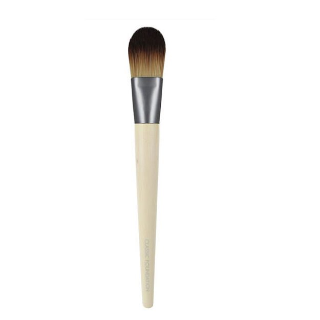 FOUNDATION brush