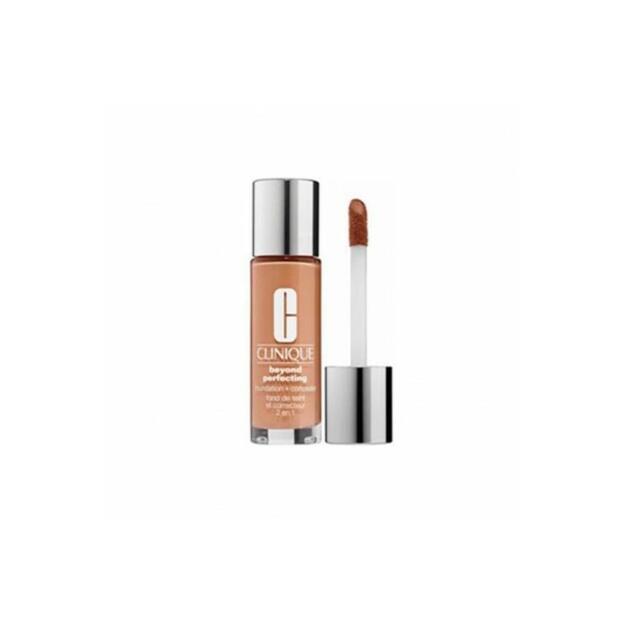 Clinique Beyond Perfecting Foundation + Concealer 11 Honey 30 ml